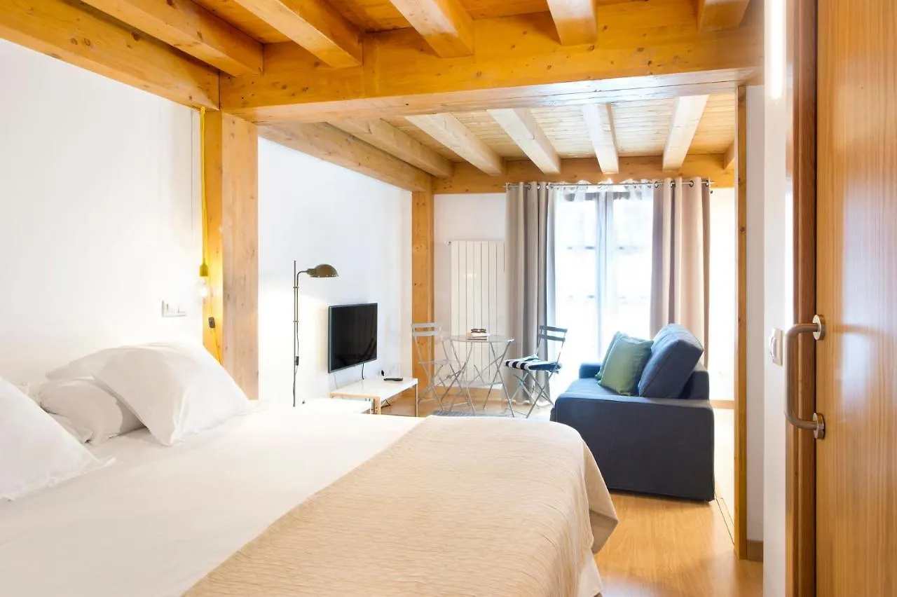 Apartament La Casa De Santa Maria Estudios Vitoria-Gasteiz